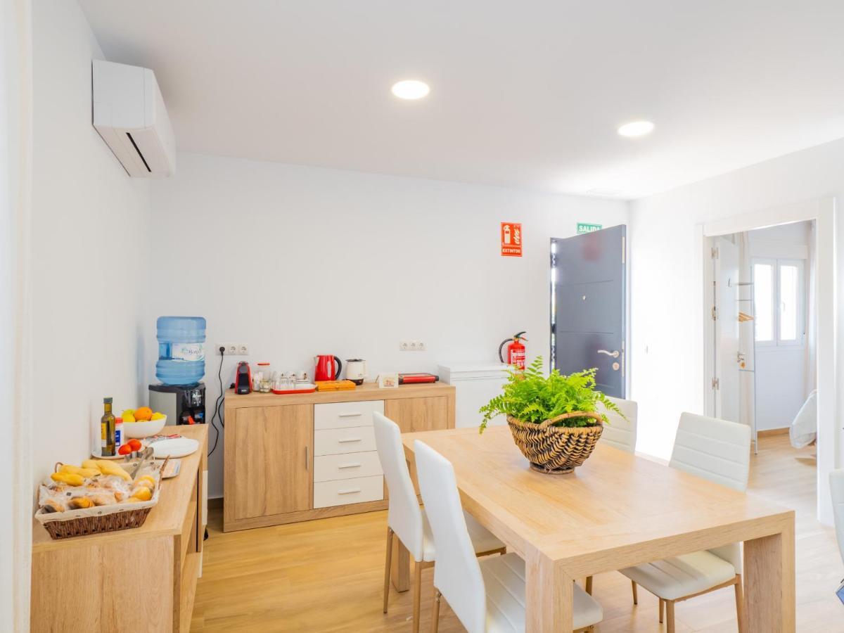 Cubo'S Hostal William'S Sunny 1 With Breakfast 토레 데 베나갈본 외부 사진