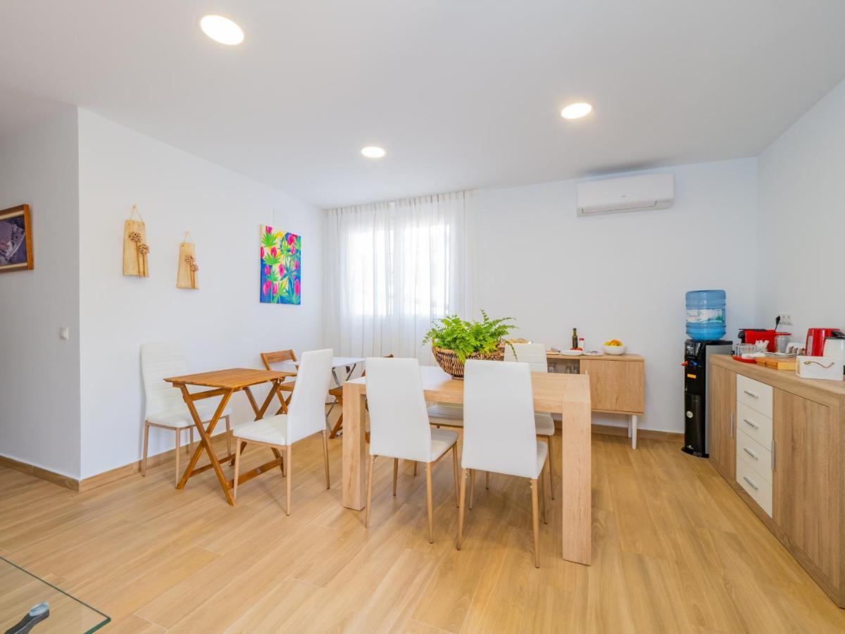 Cubo'S Hostal William'S Sunny 1 With Breakfast 토레 데 베나갈본 외부 사진
