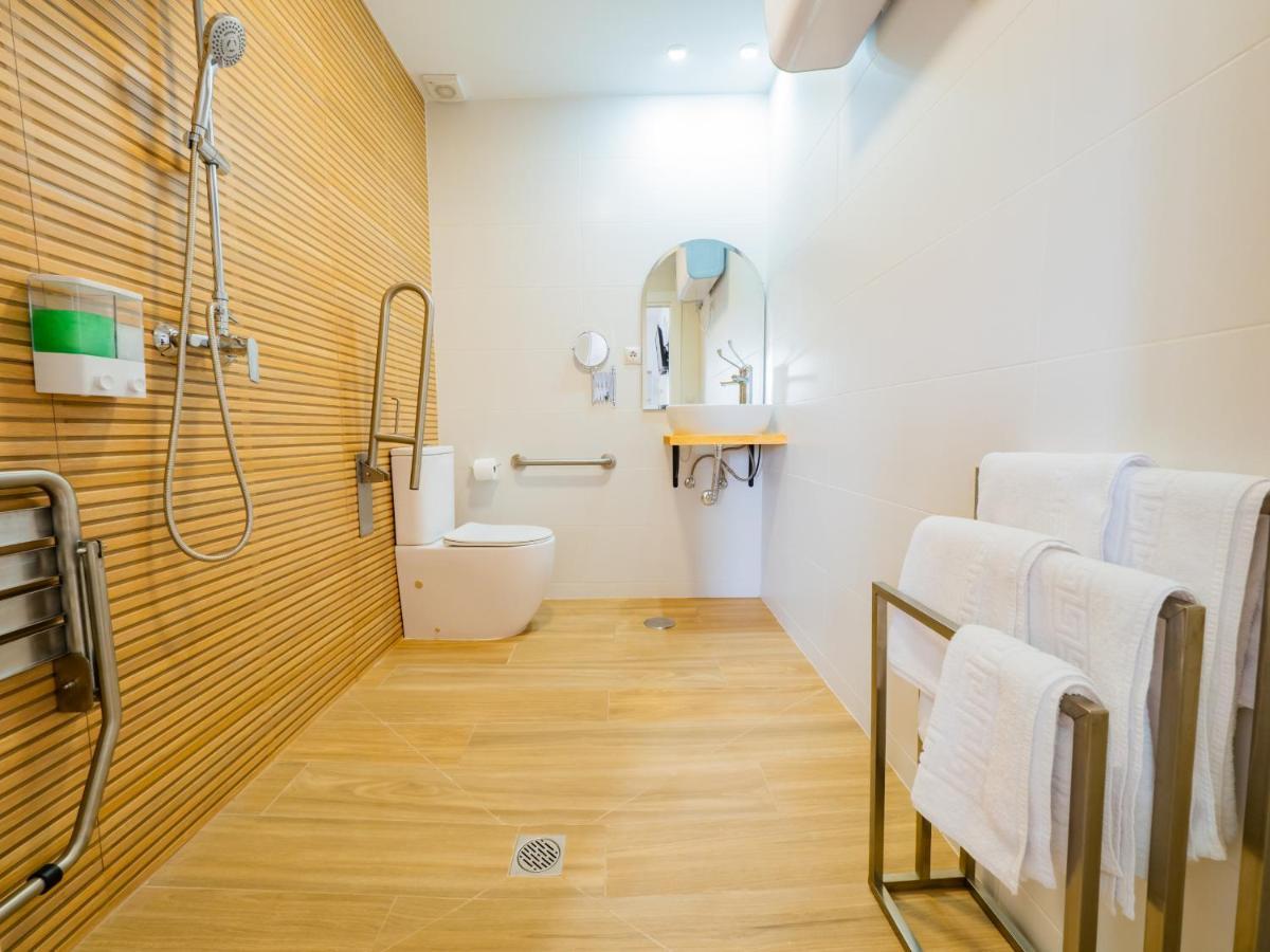 Cubo'S Hostal William'S Sunny 1 With Breakfast 토레 데 베나갈본 외부 사진